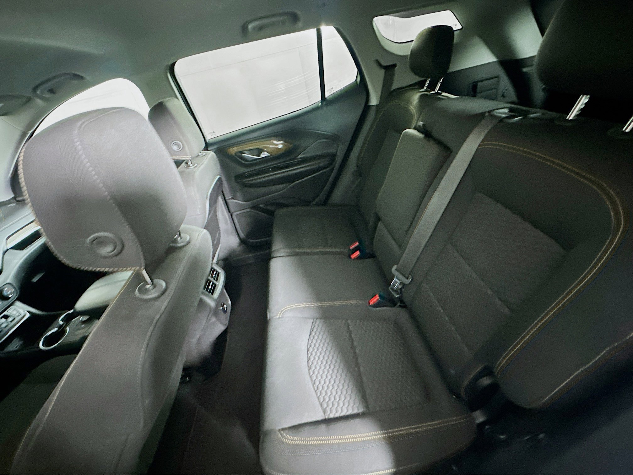 Used 2018 GMC Terrain SLE image 25