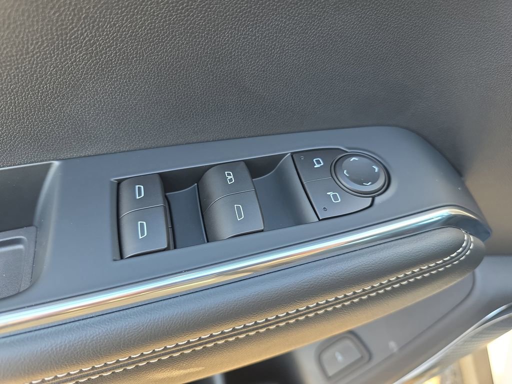 New 2026 GMC Acadia Elevation w/ Black Edition image 32