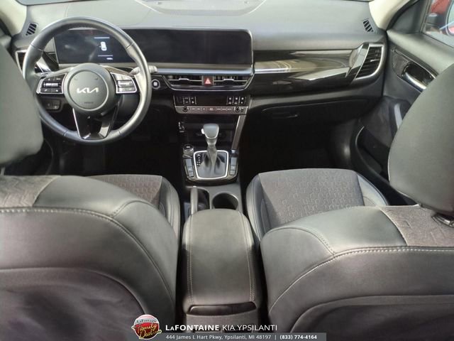 Certified 2025 Kia Seltos S FWD image 26