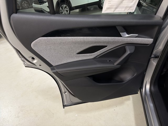 Certified 2025 Volkswagen Tiguan S AWD/4WD image 23
