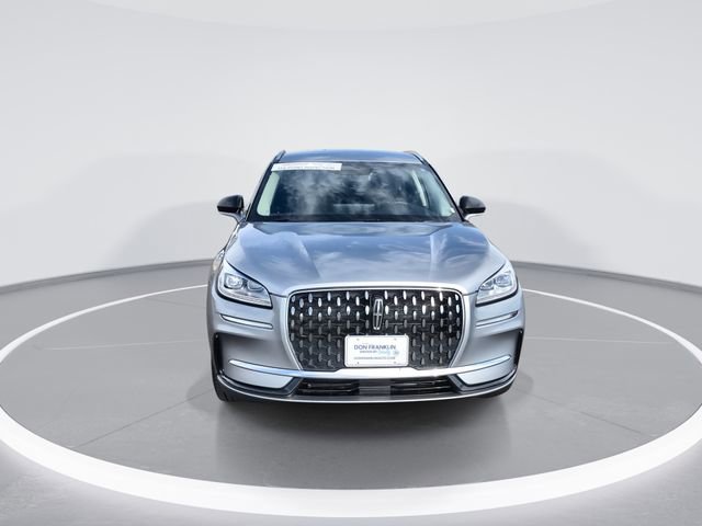 Used 2023 Lincoln Corsair Reserve image 3