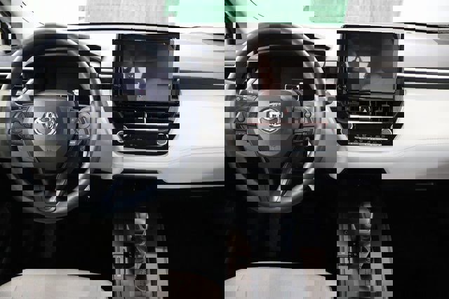 New 2026 Toyota Corolla Cross L image 12