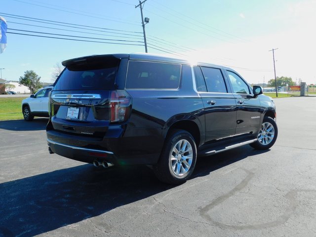 Used 2024 Chevrolet Suburban Premier w/ Premium Package image 7
