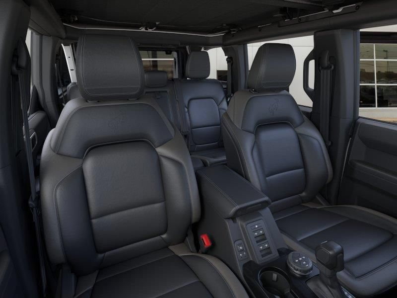 New 2026 Ford Bronco Outer Banks AWD/4WD image 14