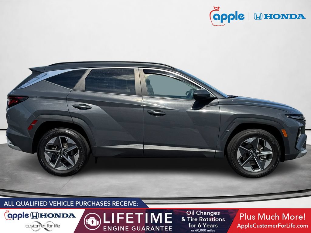 Used 2025 Hyundai Tucson SEL AWD/4WD image 2