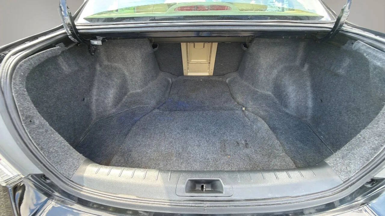 Used 2011 Honda Accord SE image 16
