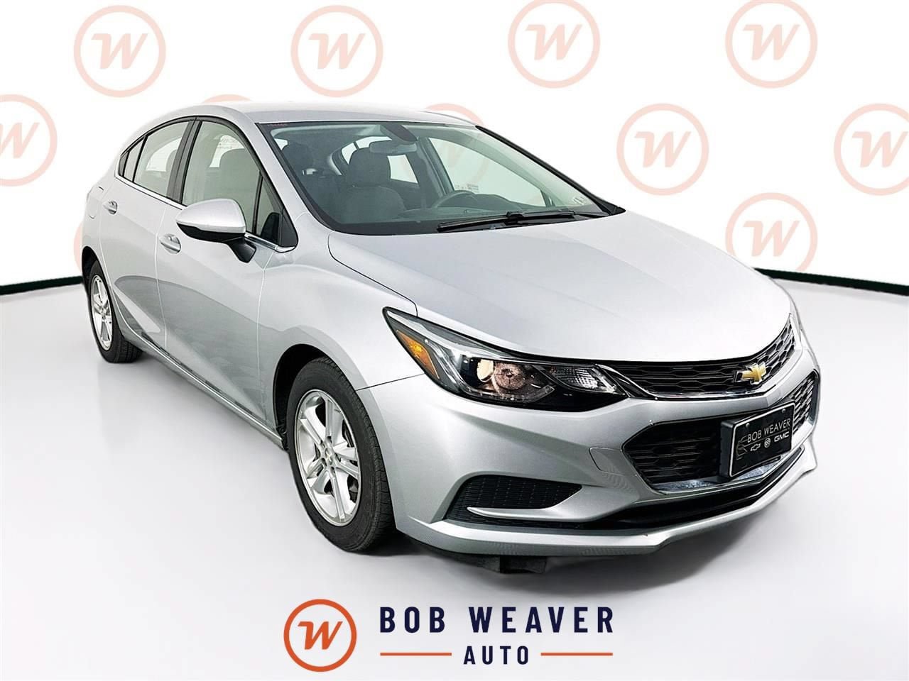 Used 2018 Chevrolet Cruze LT FWD image 1