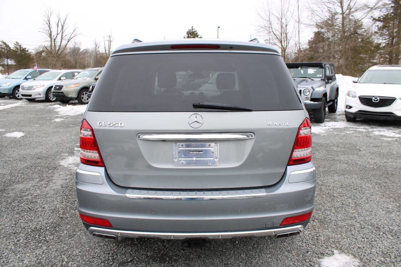 Used 2012 Mercedes-Benz GL 550 GL 550 4MATIC AWD 4dr SUV image 8