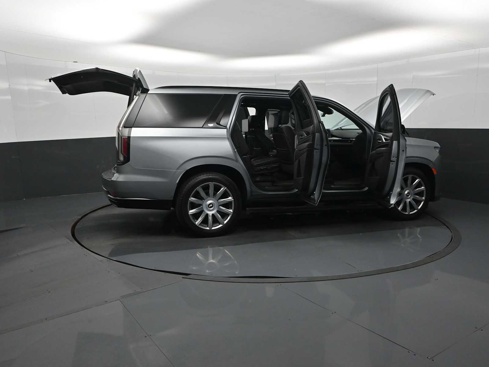 Used 2023 Cadillac Escalade Sport Platinum image 38
