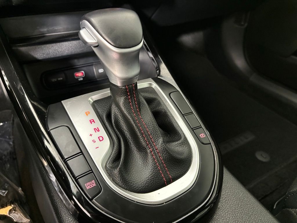Used 2022 Kia Forte GT w/ GT Technology Package FWD image 35