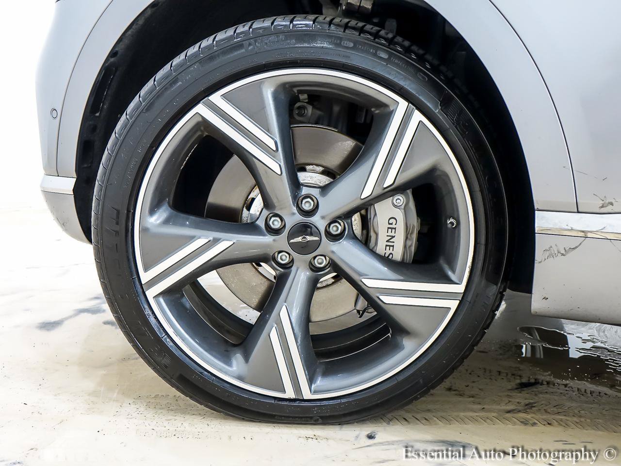 Used 2025 Genesis GV80 3.5T Prestige AWD/4WD image 12