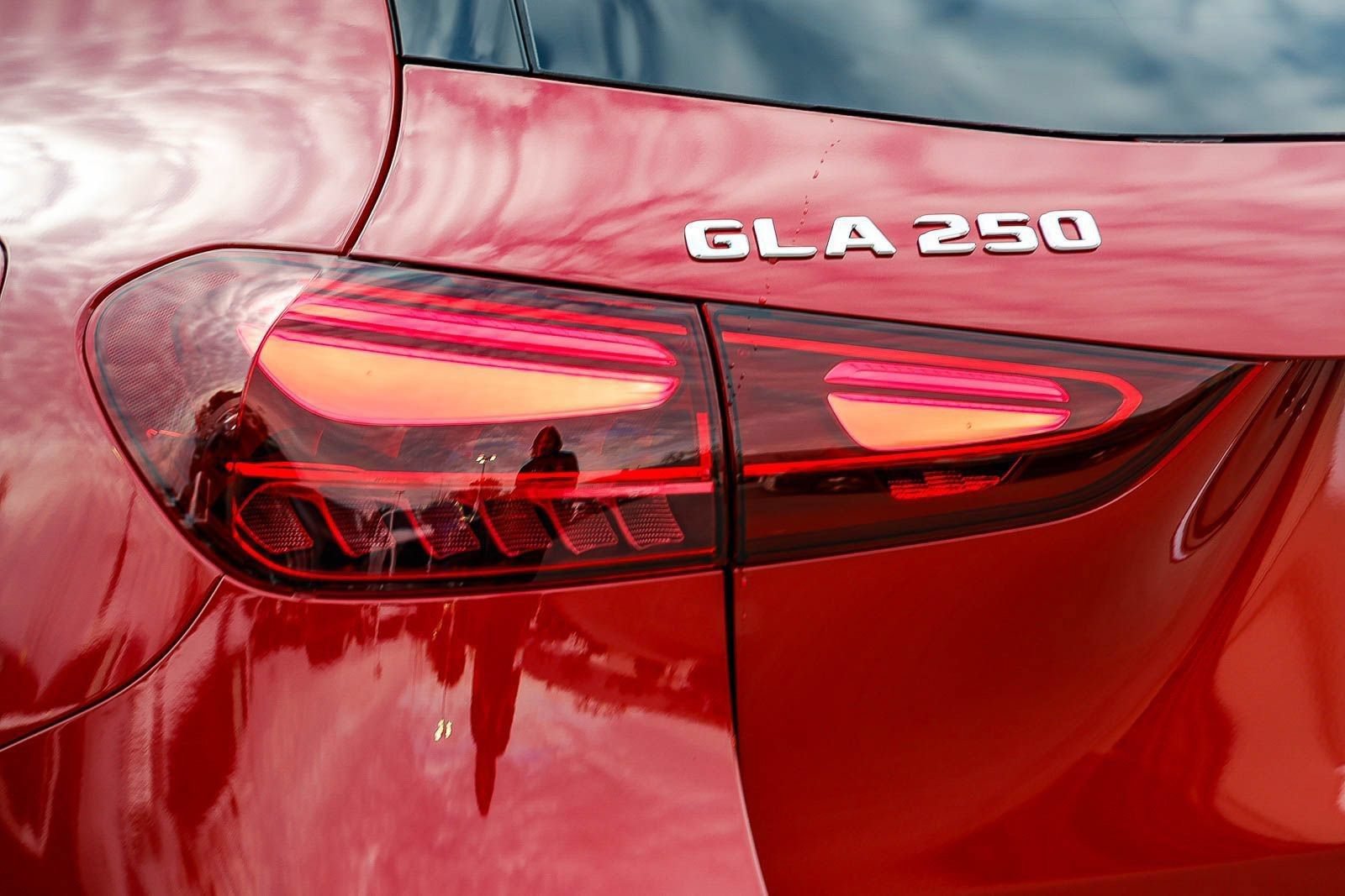 New 2026 Mercedes-Benz GLA 250 4MATIC image 9