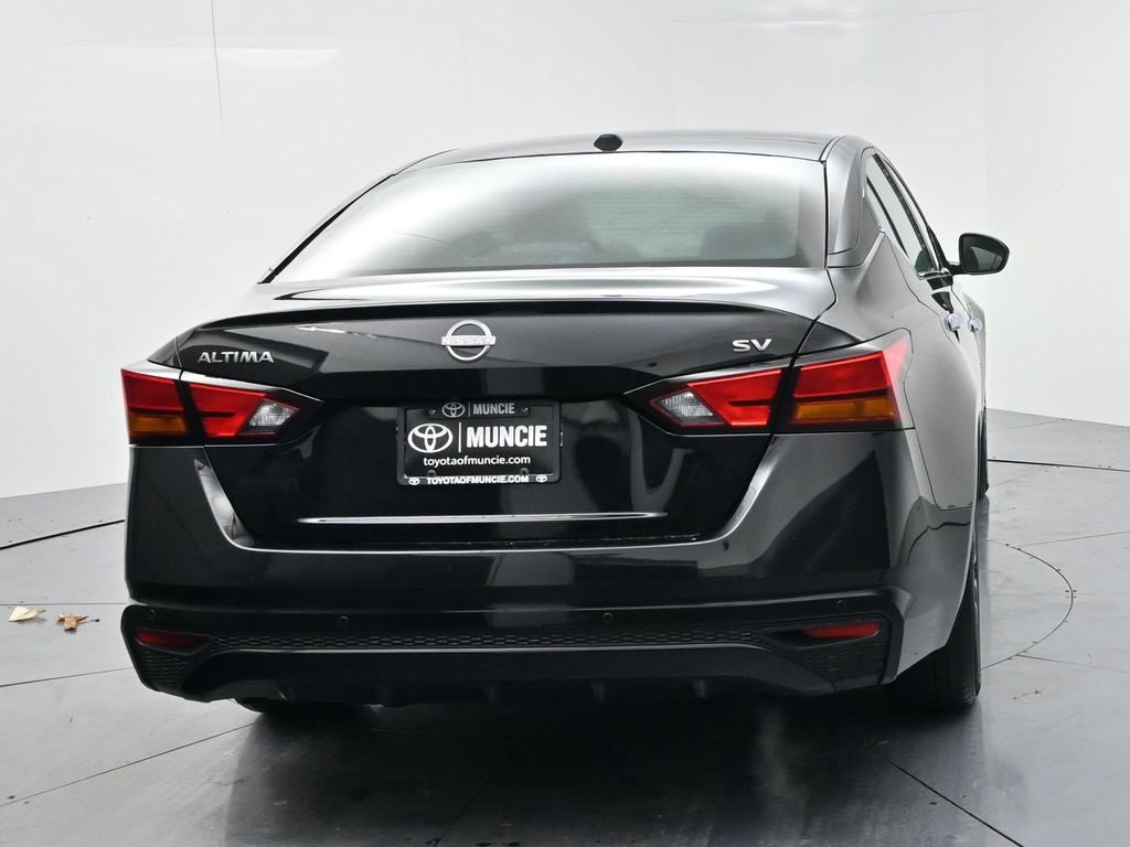 Used 2023 Nissan Altima 2.5 SV image 7