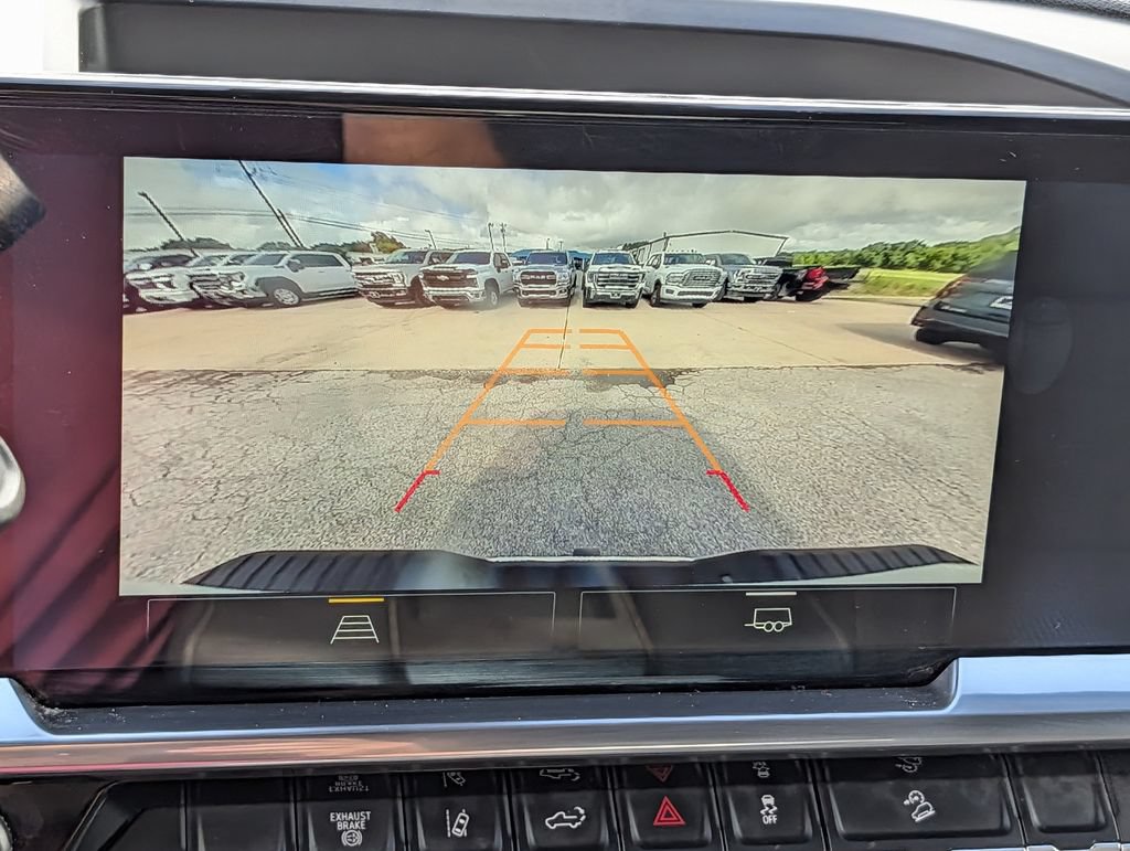 Used 2024 Chevrolet Silverado 2500 LT AWD/4WD image 18