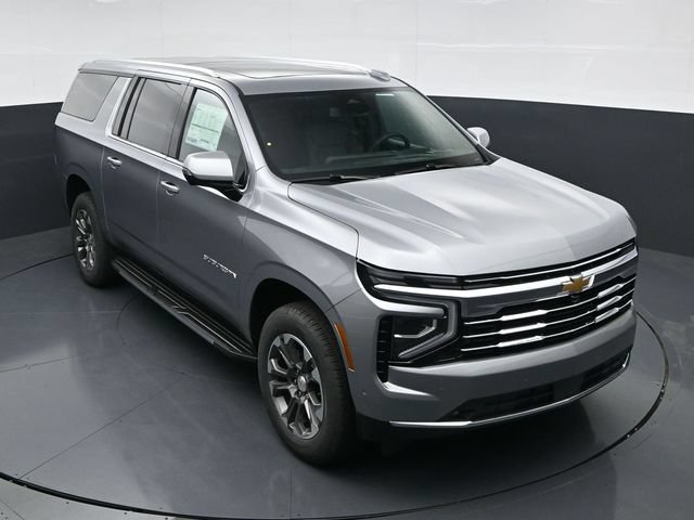 New 2026 Chevrolet Suburban LT w/ Comfort Package AWD/4WD image 43