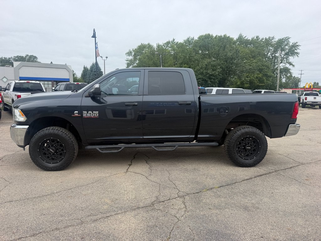 Used 2018 RAM 2500 Tradesman w/ Chrome Appearance Group AWD/4WD image 5