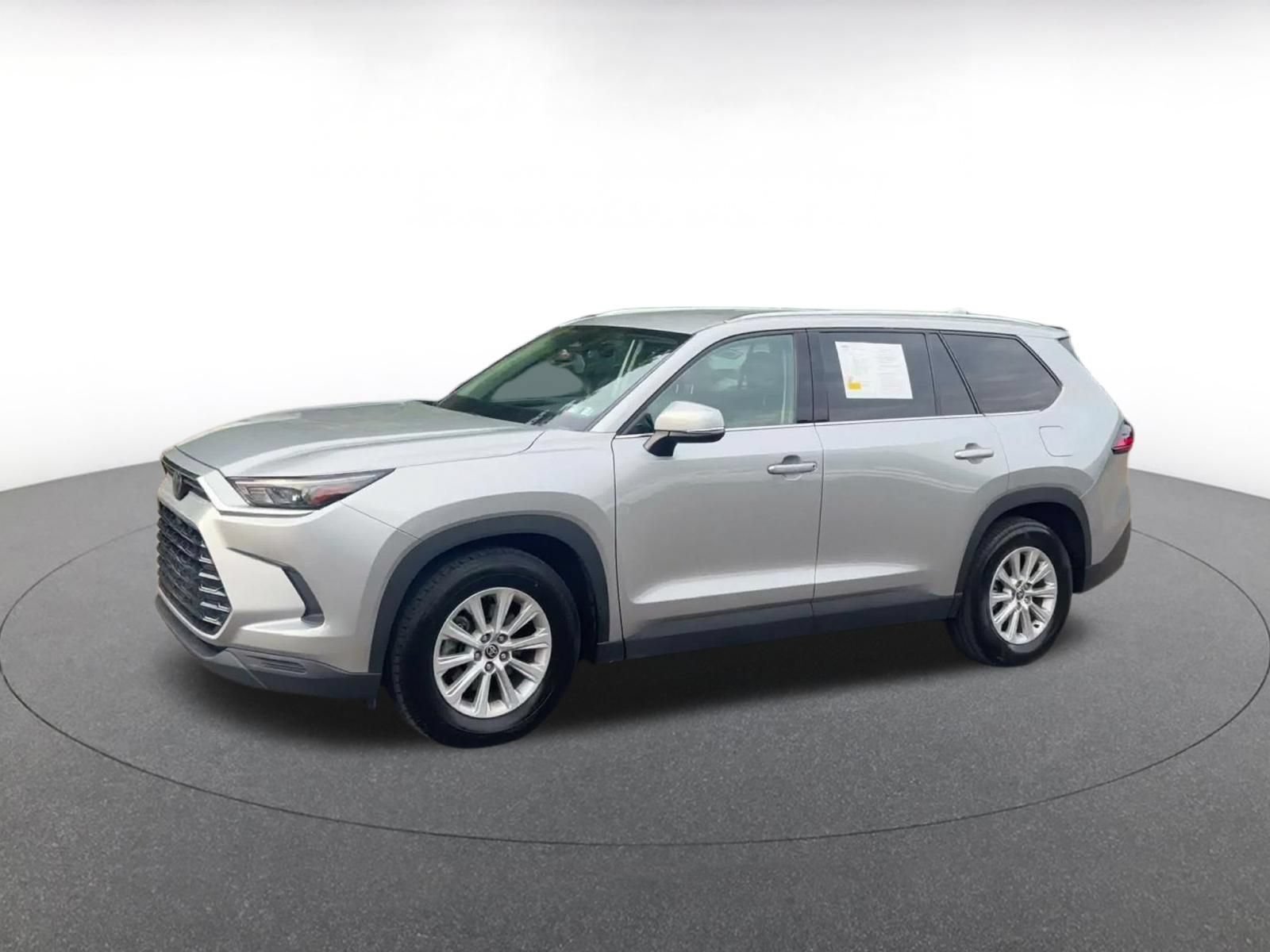 Used 2025 Toyota Grand Highlander FWD image 7