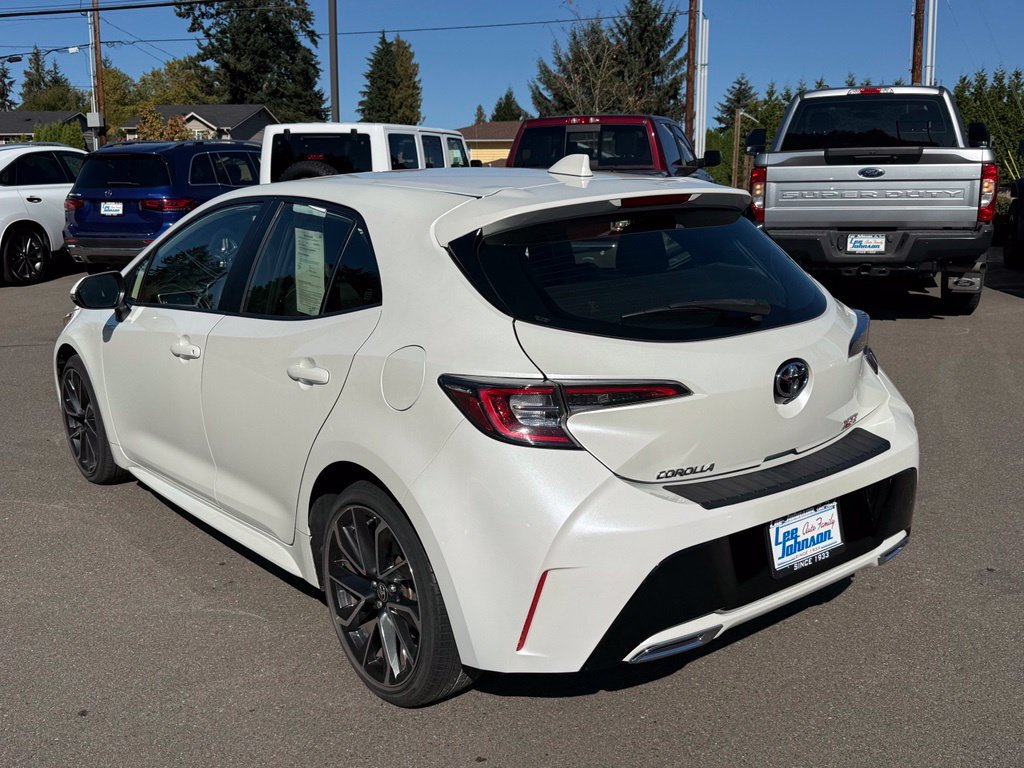 Used 2020 Toyota Corolla XSE FWD image 3