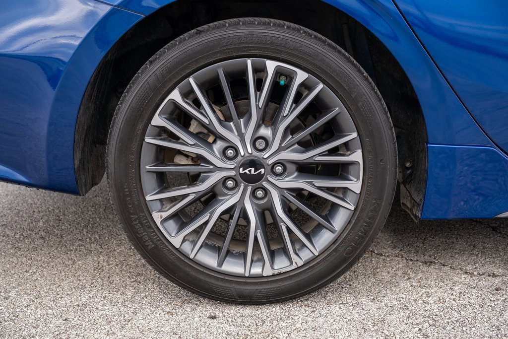 Used 2024 Kia Forte GT-Line w/ GT-Line Premium Package image 9