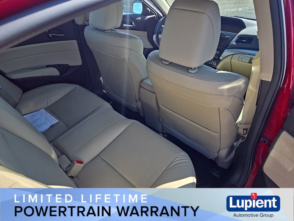 Used 2017 Acura ILX w/ Premium Package image 15