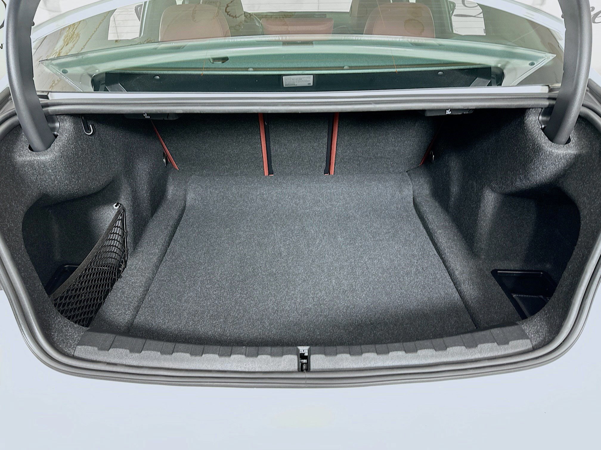 Used 2025 BMW 330i xDrive Sedan w/ M Sport Package image 25