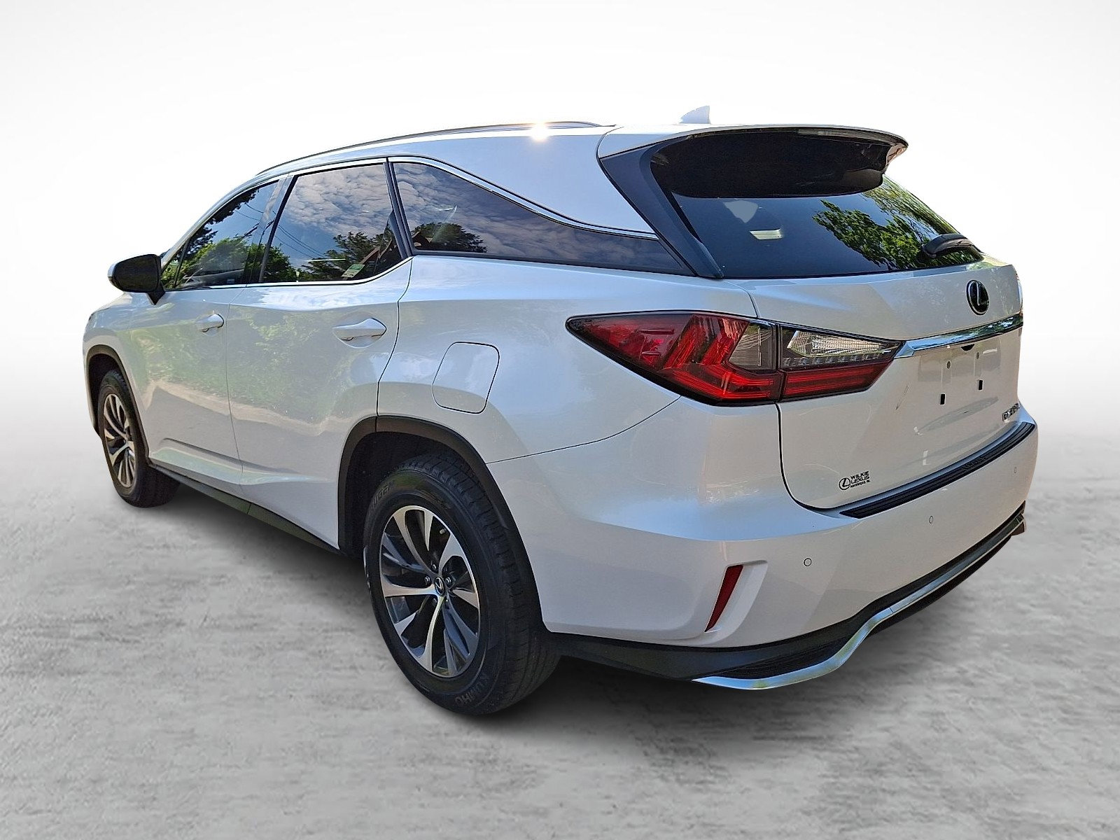 Certified 2022 Lexus RX 350L Premium w/ Premium Package AWD/4WD image 4