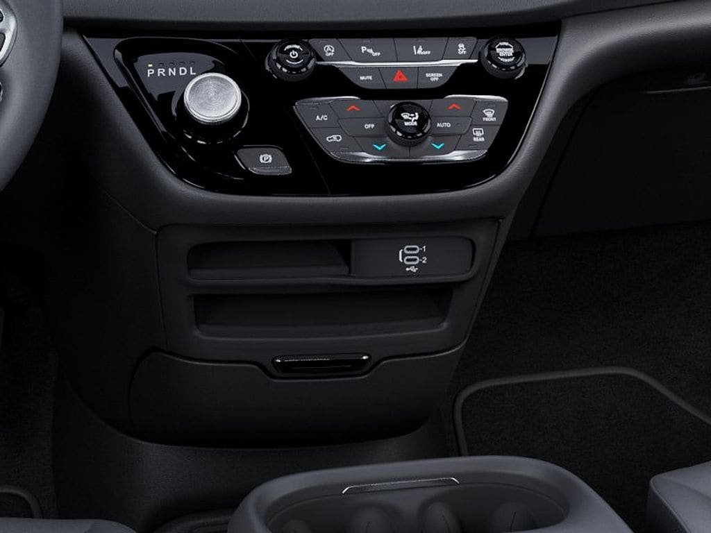 New 2026 Chrysler Voyager LX FWD image 24