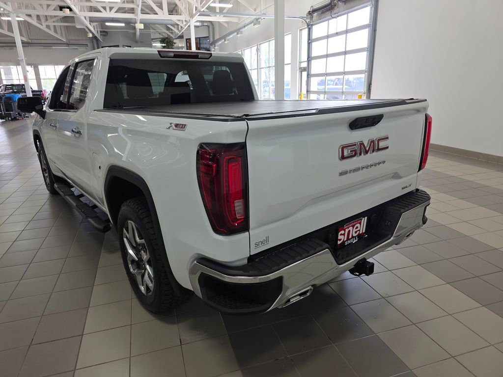 Used 2023 GMC Sierra 1500 SLT w/ X31 Off-Road Package AWD/4WD image 3
