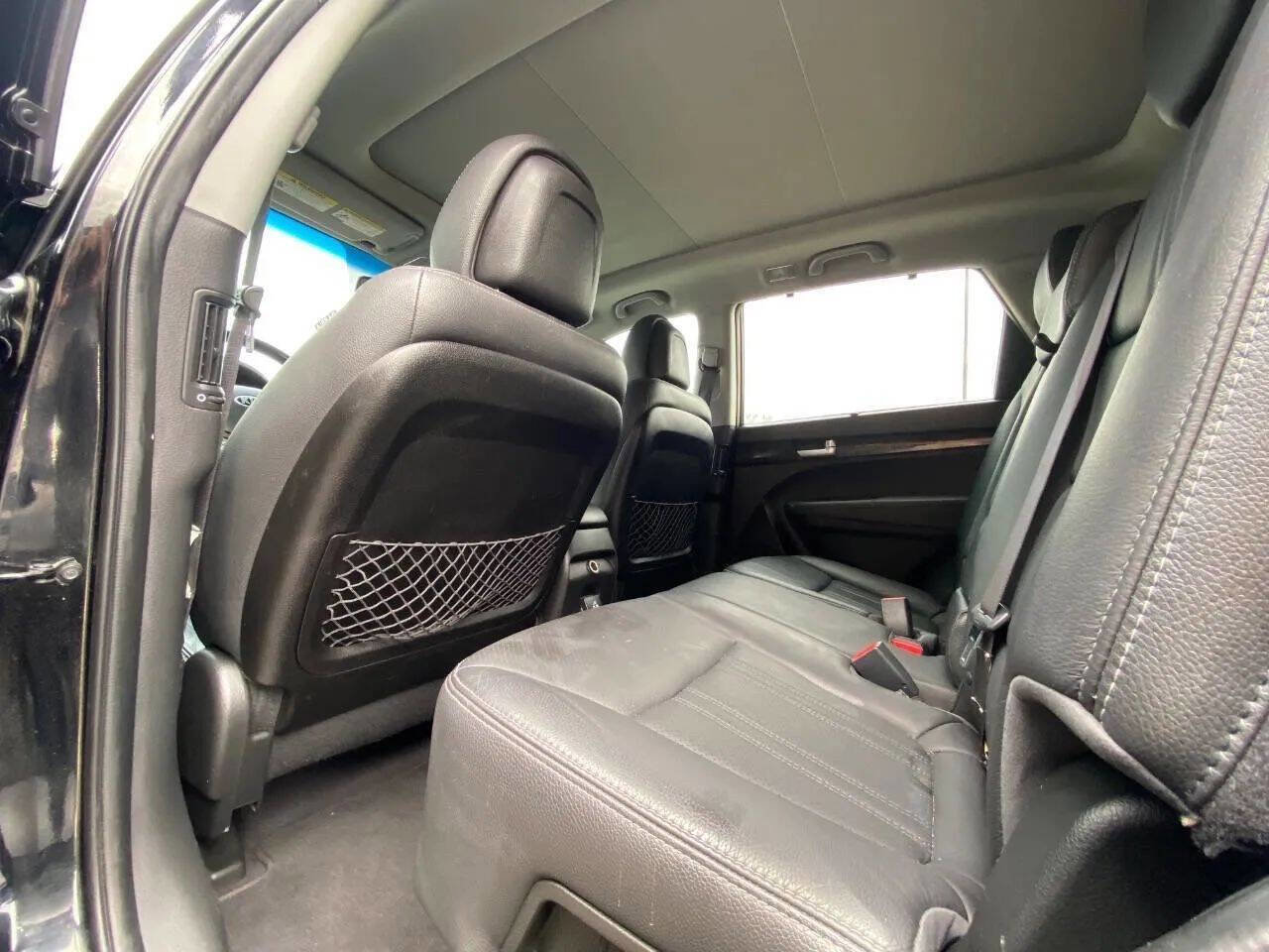 Used 2014 Kia Sorento SX w/ 3rd Row Package image 10