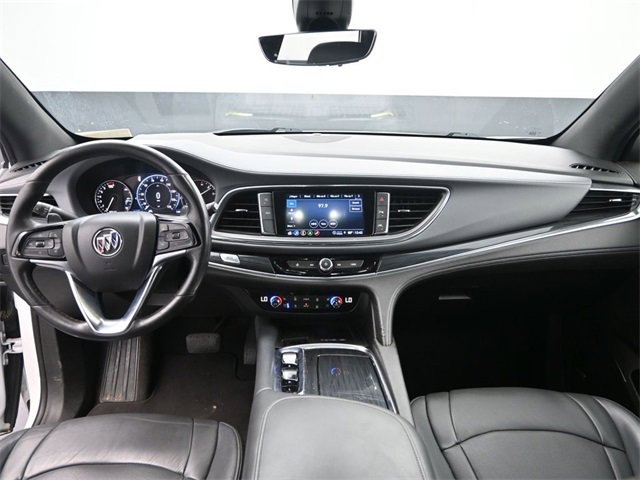 Used 2022 Buick Enclave Premium image 13