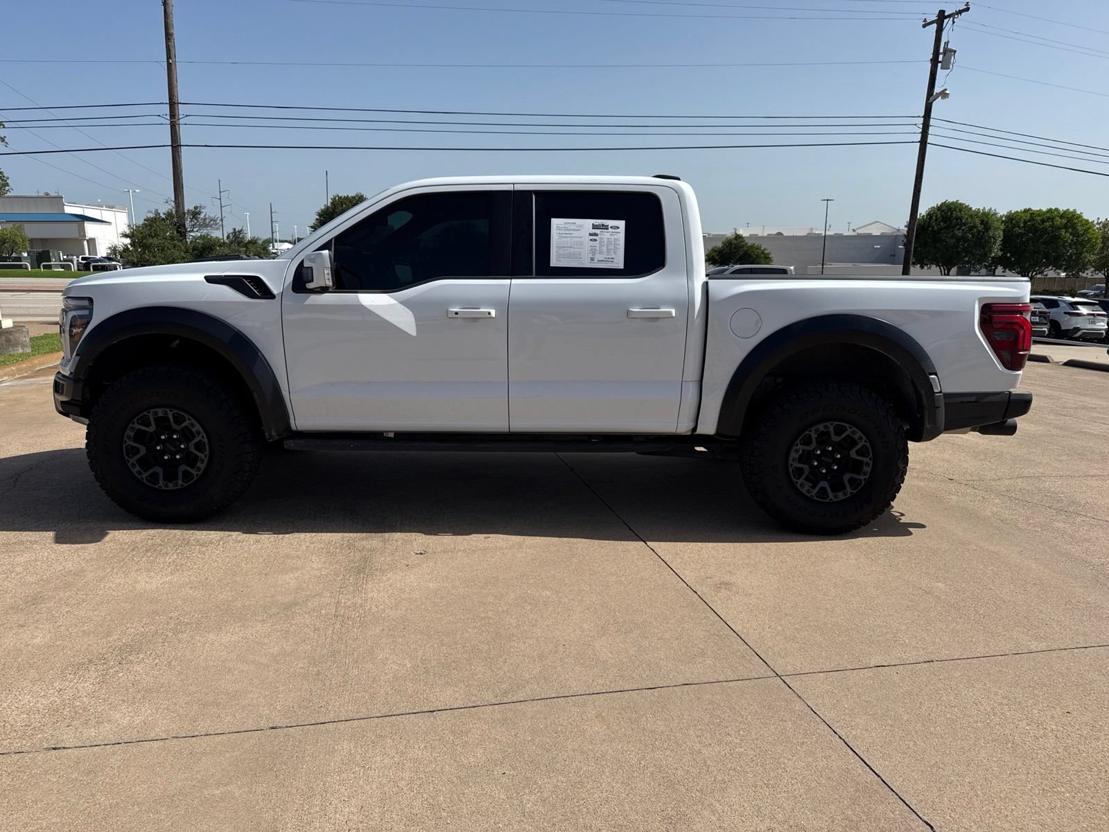 Used 2025 Ford F150 Raptor w/ Equipment Group 803A Raptor R AWD/4WD image 4