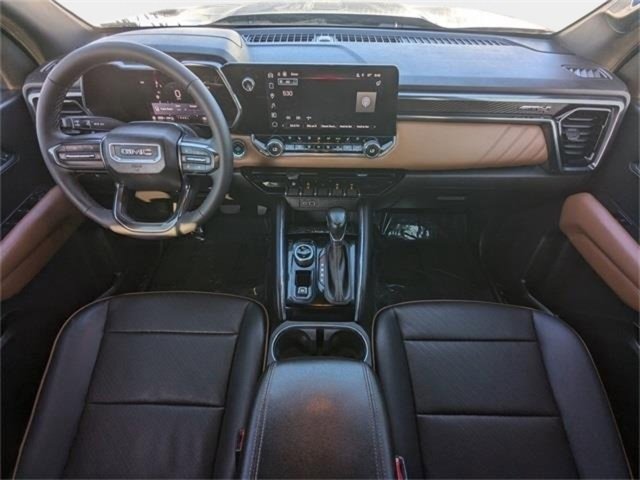 Used 2023 GMC Canyon AT4 w/ AT4 Premium Package image 17