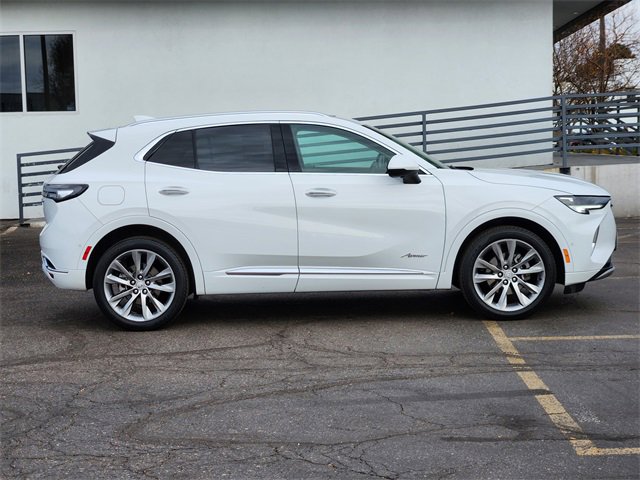 Used 2022 Buick Envision Avenir w/ Technology Package II video 2