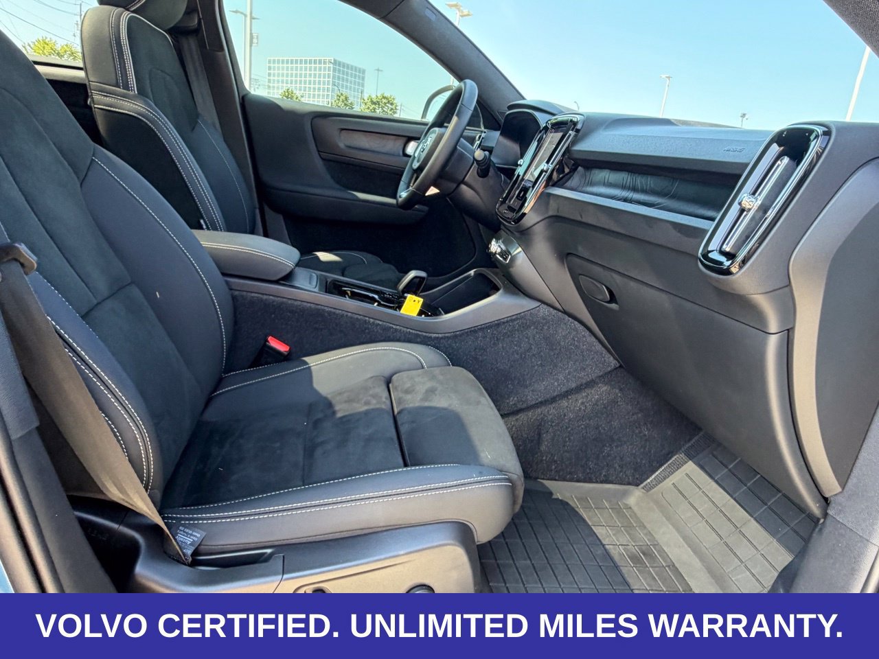Certified 2023 Volvo C40 P8 Recharge Plus w/ Protection Package Premier AWD/4WD image 33