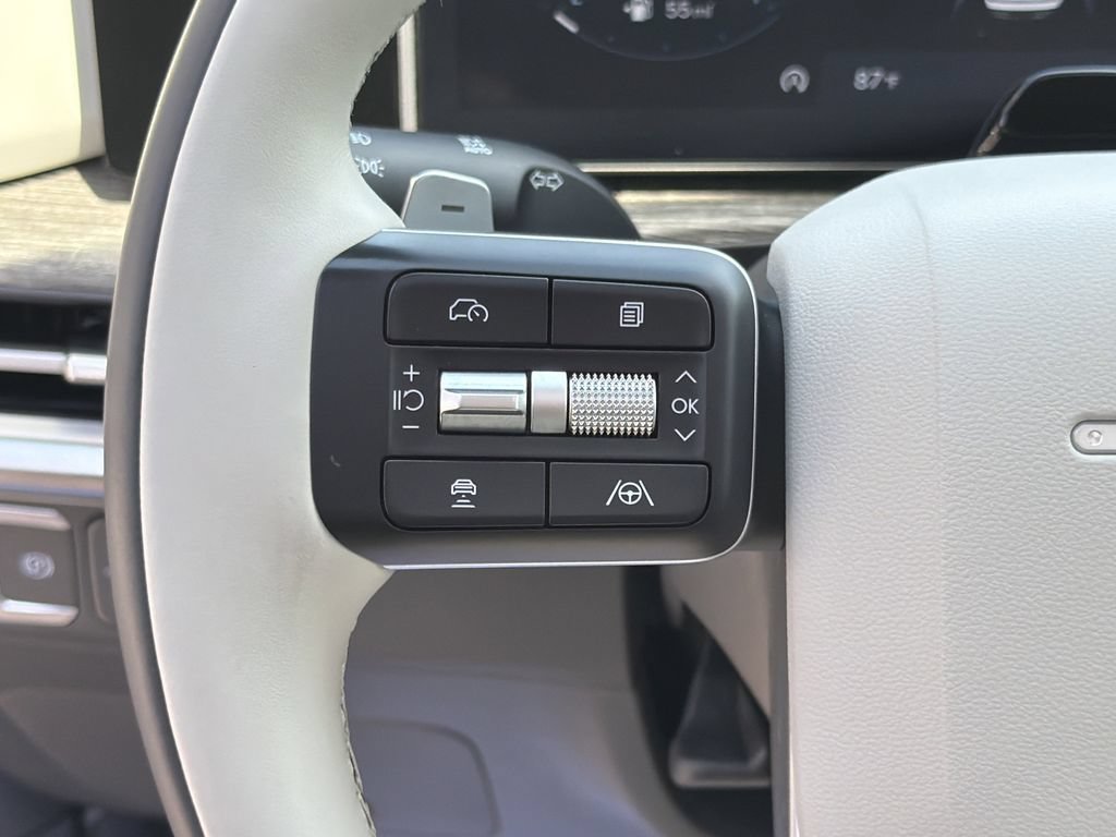 Used 2024 Hyundai Santa Fe Calligraphy AWD/4WD image 30