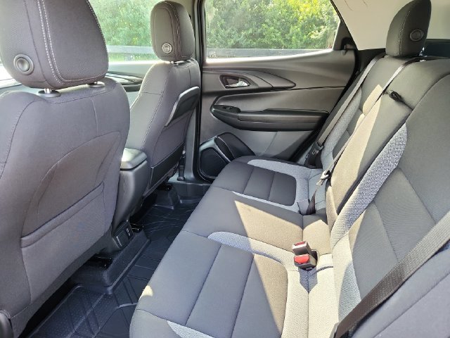 New 2026 Chevrolet TrailBlazer LT w/ Convenience Package FWD image 15