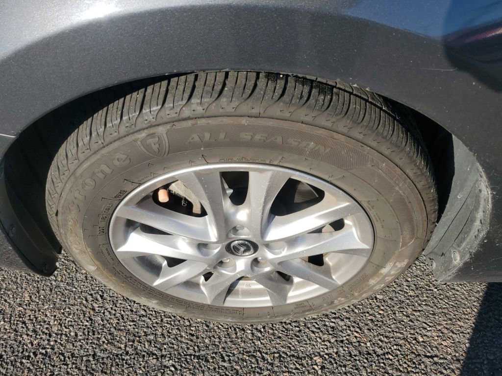 Used 2018 MAZDA MAZDA3 Sport image 8
