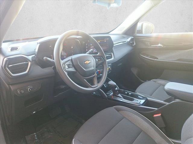 Used 2025 Chevrolet TrailBlazer LT image 10