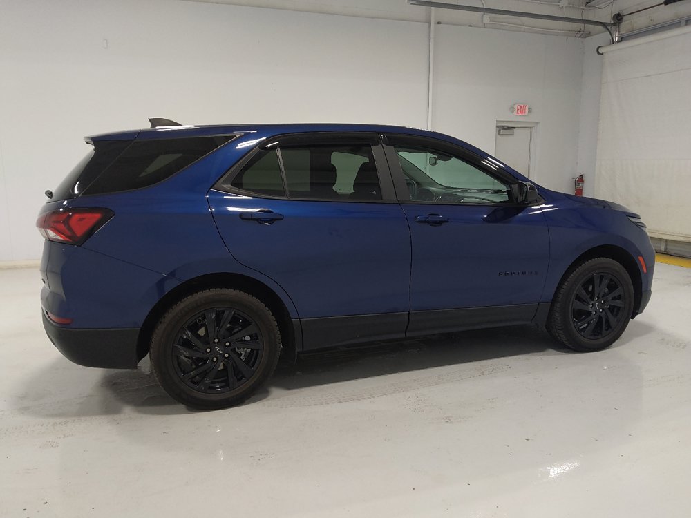 Used 2023 Chevrolet Equinox LS w/ LS Convenience Package AWD/4WD image 9