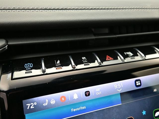 Used 2023 Jeep Grand Cherokee Overland w/ Advanced Protech Group III image 23