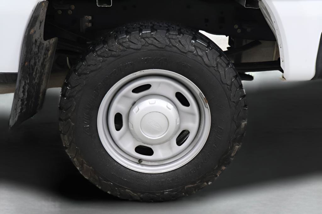 Used 2024 Ford F350 XL AWD/4WD image 10