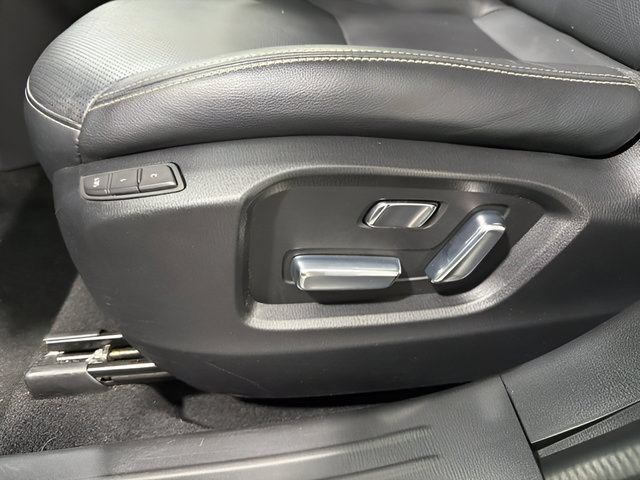 Used 2023 MAZDA CX-9 Grand Touring AWD/4WD image 13