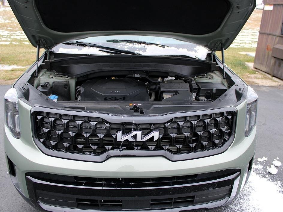 Used 2024 Kia Telluride EX X-Line image 7