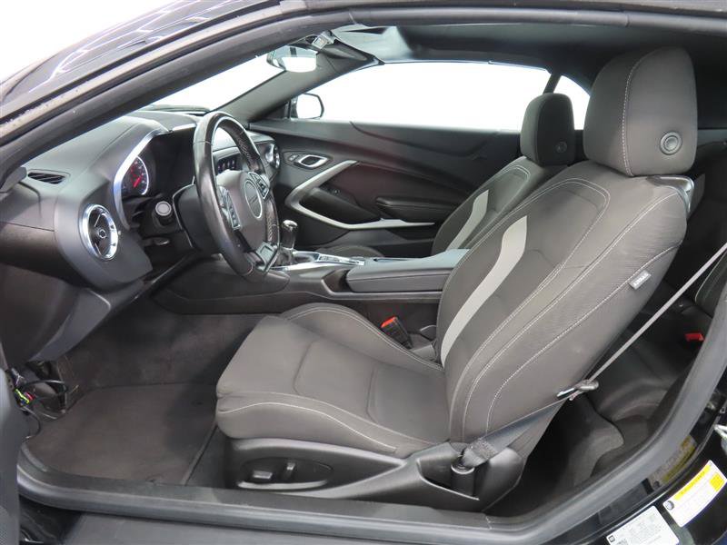 Used 2023 Chevrolet Camaro LT RWD image 17