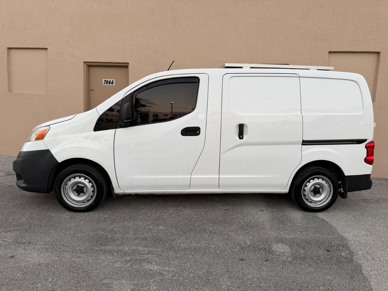 Used 2019 Nissan NV200 S w/ Cruise Control Package image 10