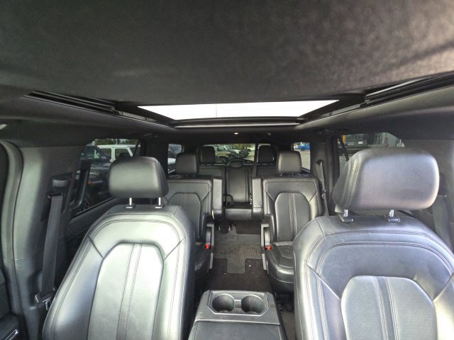 Used 2021 Ford Expedition Limited RWD image 11