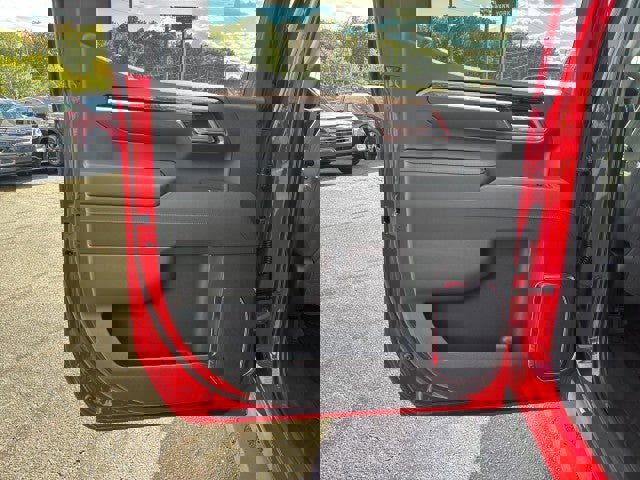 New 2026 GMC Sierra 1500 SLE w/ Preferred Package image 30