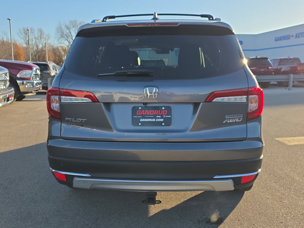 Used 2021 Honda Pilot Touring image 4