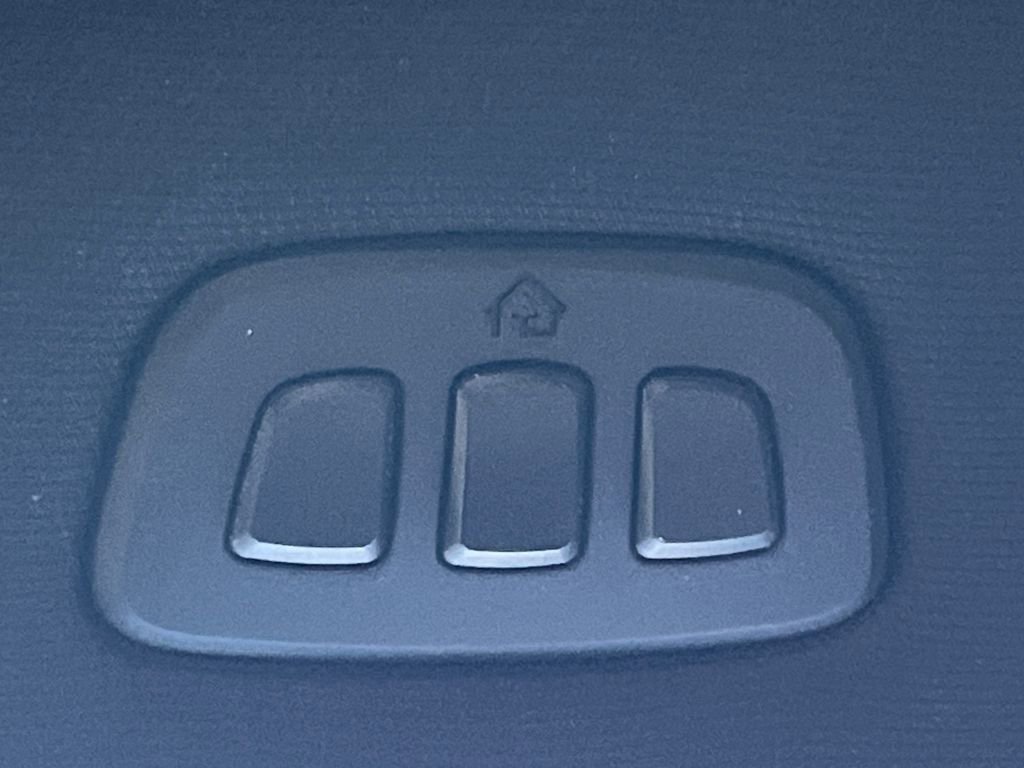 Used 2024 Ford F350 Platinum image 34