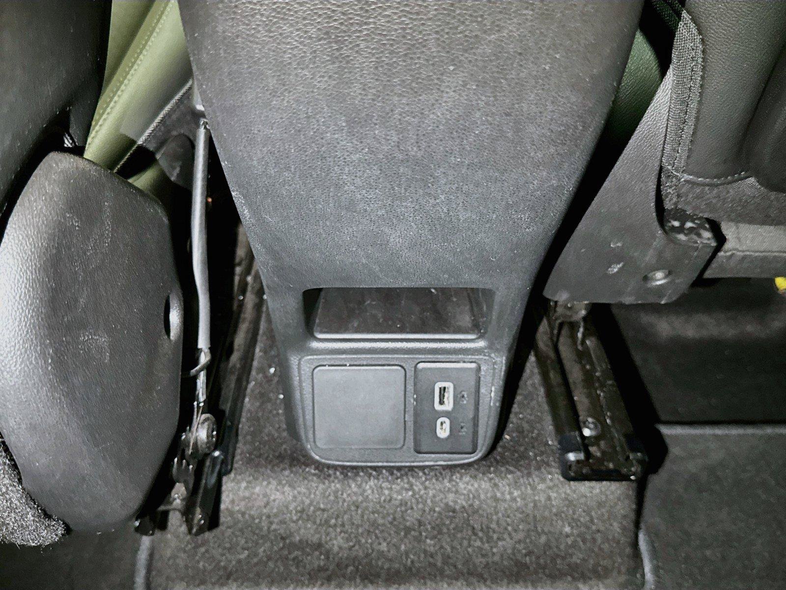 Used 2023 Buick Encore GX Select w/ Sport Touring Package FWD image 23
